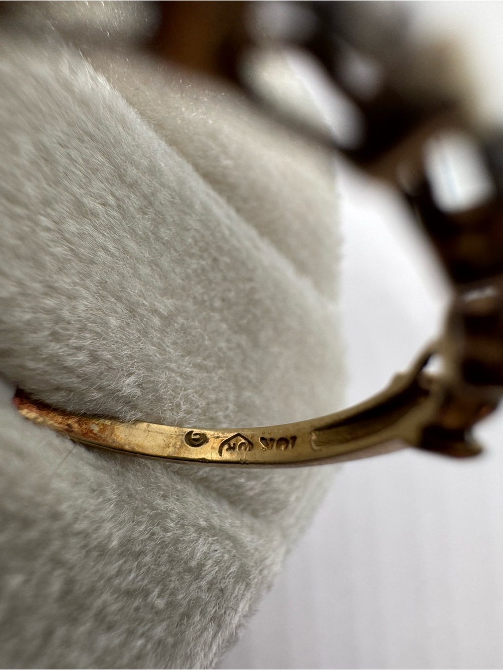 Vintage 10K Yellow Gold Natural Diamond Ring Size 6.5 | Fine Jewelry - Picture 10 of 14